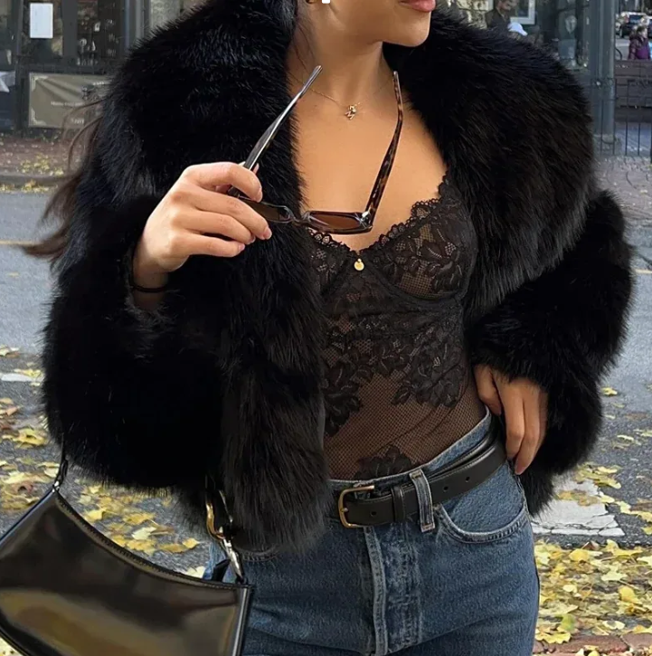 Manteau en Fausse Fourrure